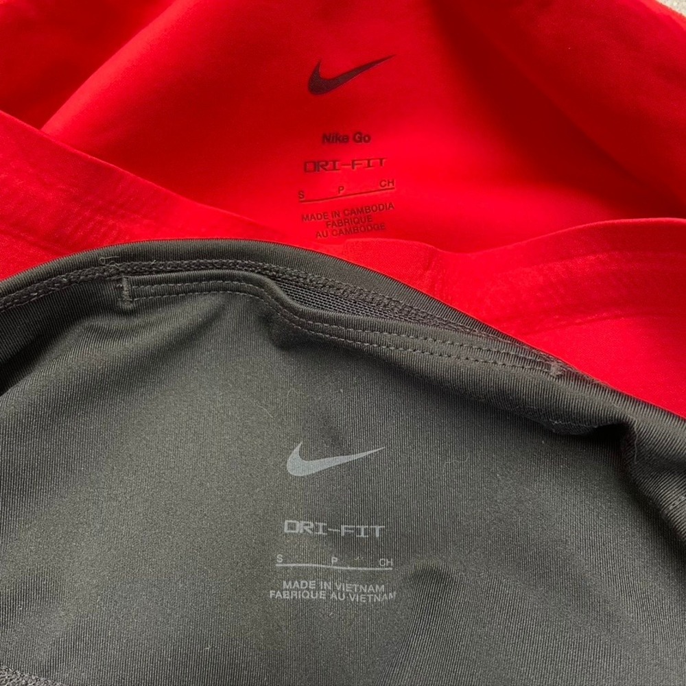 Nike Activewear Bundle Womens Small Grey Red Black Sweatshirt Pants Leggings 4pc - Picture 12 of 12